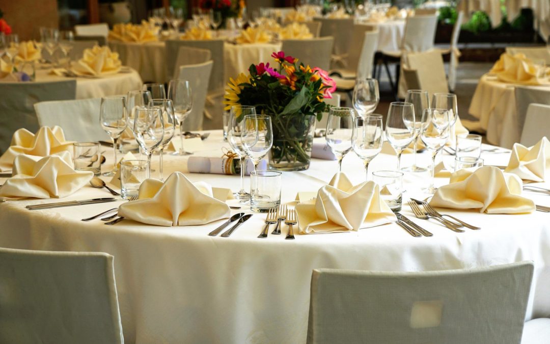 Wedding Linen Rentals – Can I Get A Napkin?
